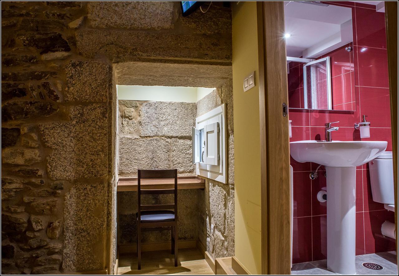 Oxford Suites Сантьяго-де-Компостела Экстерьер фото
