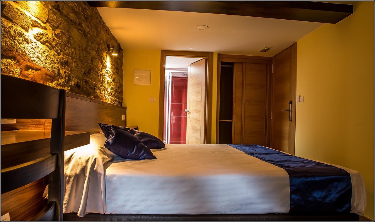 Oxford Suites Сантьяго-де-Компостела Экстерьер фото